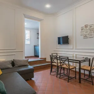 altido-colourful-flat-near-spanish-steps.it-romehotels.com/